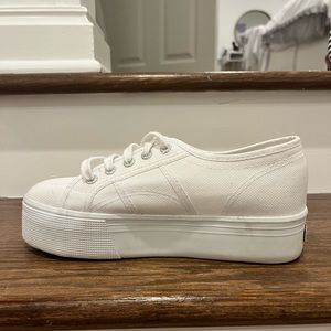 2740 Mid Platform Sneaker in White